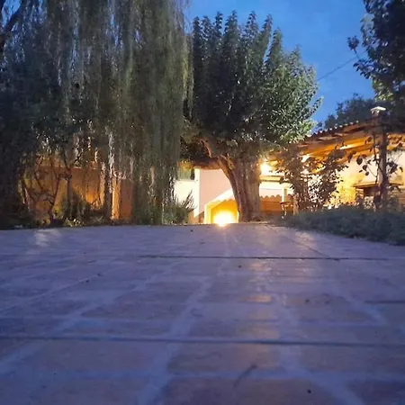 Villa το σπίτι της κλαίουσας House Of Weeping Willow *